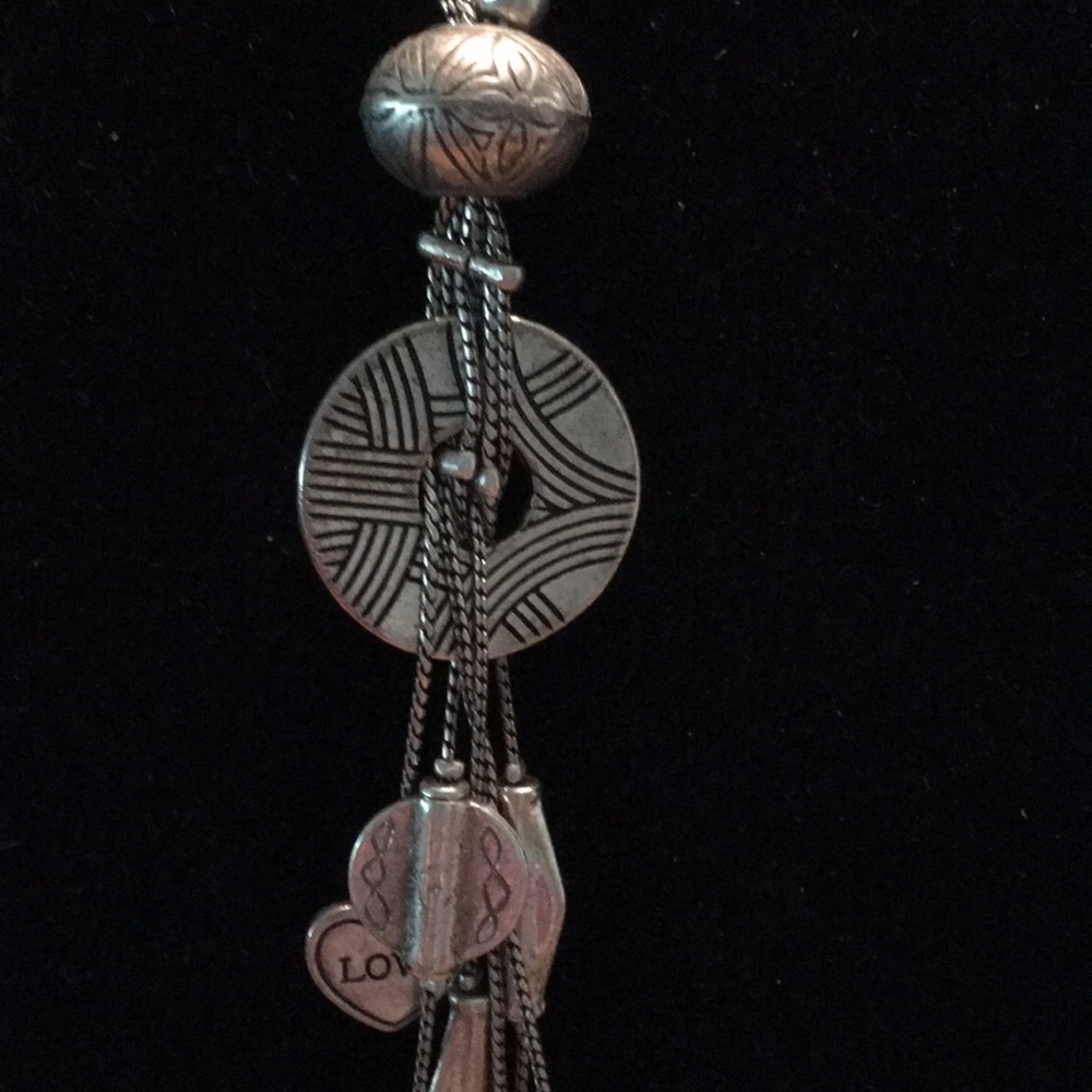 Silver necklaces - Picture 3 of 7